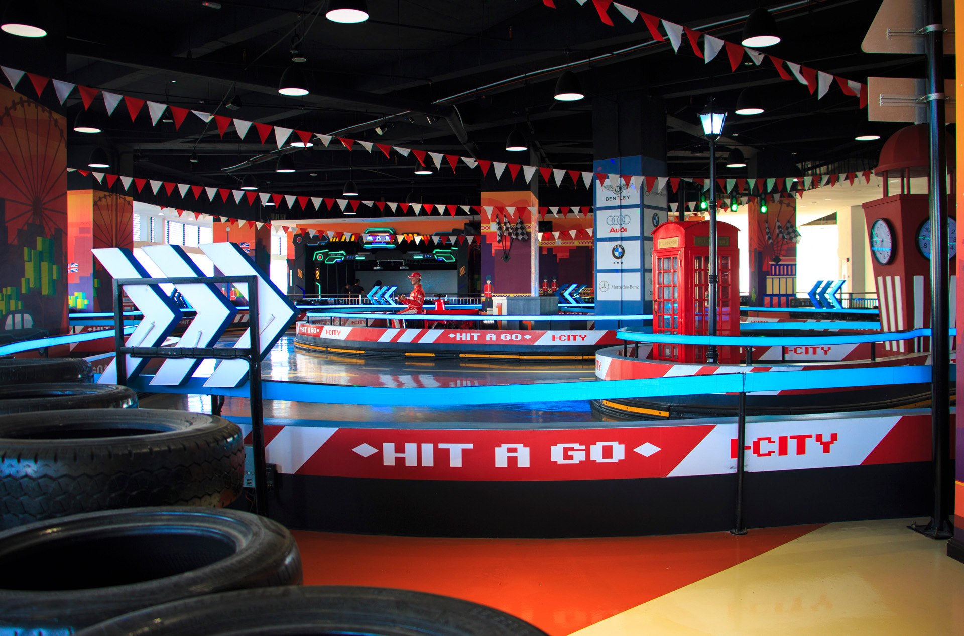 LIVE – WORK – TRAVEL